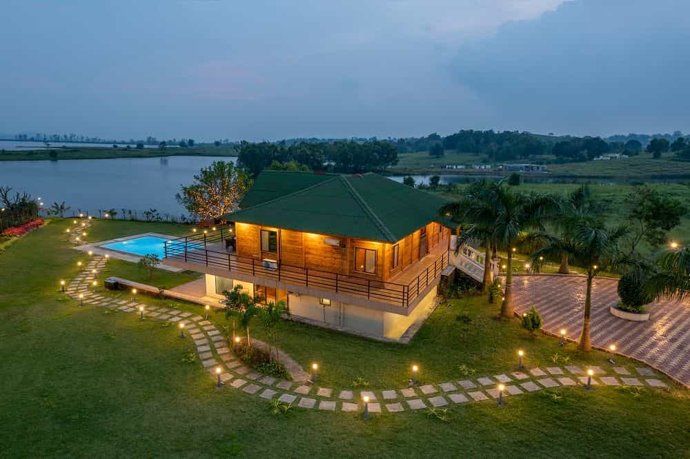 The Arowana Villa Lakeside
